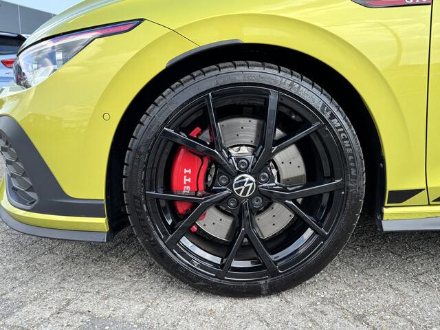 Volkswagen GOLF 8 GTI Clubsport 2.0 TSI 300pk DSG / Aut. IQ Light Harman Kardon Panoramadak 19" 71dkm!!