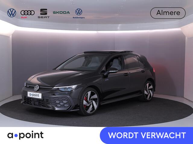 Volkswagen GOLF 1.5 eHybrid GTE 272 pk Automaat (DSG) | Verlengde garantie | Navigatie | Panoramadak | Trekhaak (wegklapbaar) | Parkeersensoren (Park assist) | Achteruitrijcamera | Lederen bekleding | Stoelverwarming/ventilatie |