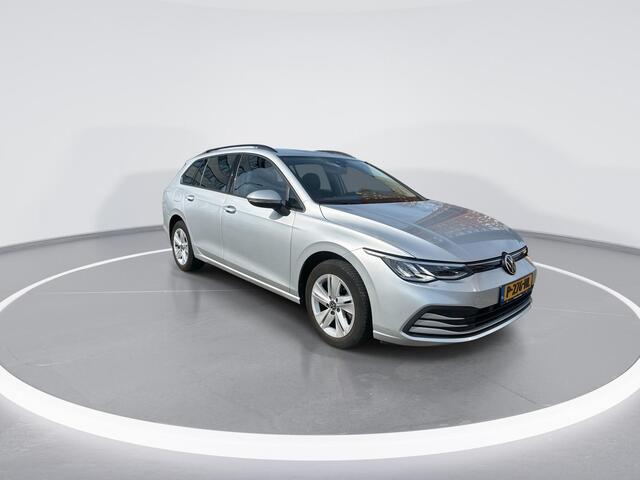 Volkswagen GOLF Variant 1.0 eTSI 110pk DSG Life · Apple/Android Car Play · Camera · Navigatie · Stoelverwarming ·