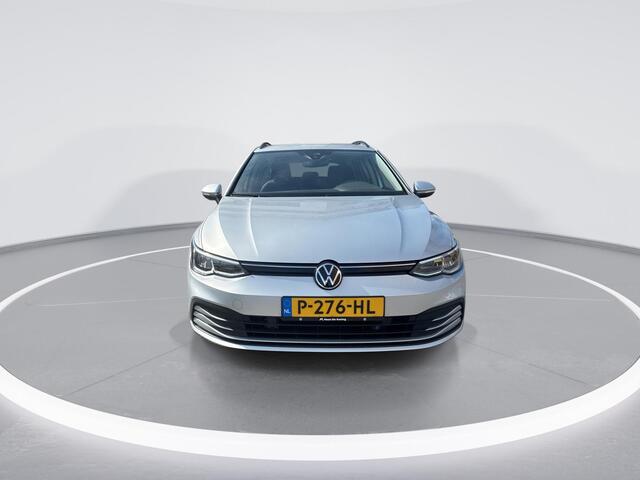 Volkswagen GOLF Variant 1.0 eTSI 110pk DSG Life · Apple/Android Car Play · Camera · Navigatie · Stoelverwarming ·