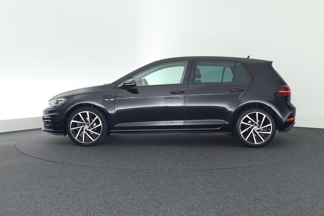 Volkswagen GOLF 1.5 TSI 150pk H6 R-Line Highline Led Stoelverwarming Navigatie Parkeersensoren