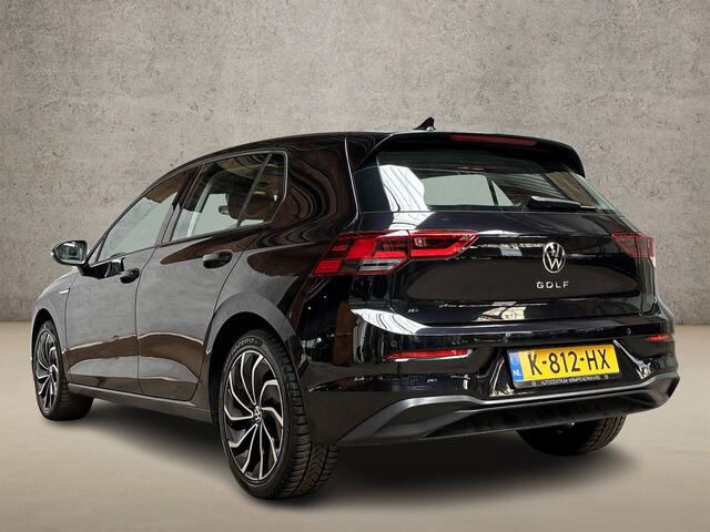 Volkswagen GOLF 1.5 TSI Sport (4 CILINDER, APPLE CARPLAY, GROOT NAVI, STUUR/STOELVERWARMING, KEYLESS, SPORTSTOELEN, PARKEERSENSOREN, CRUISE, NIEUWSTAAT)