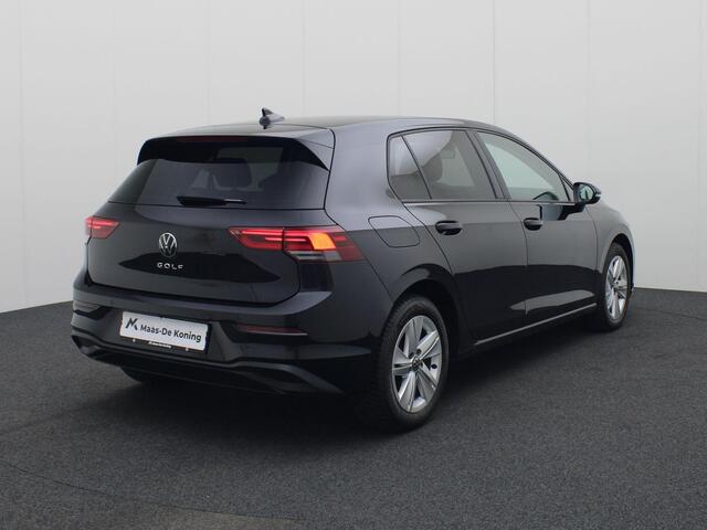 Volkswagen GOLF 1.0TSI/110PK Life · Apple/Android Car Play · Navigatie · Parkeersensoren · Garantie t/m 04-07-2027 of 100.000km · TOPDEAL