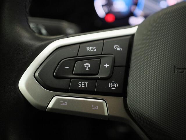 Volkswagen GOLF 1.0TSI/110PK Life · Apple/Android Car Play · Navigatie · Parkeersensoren · Garantie t/m 04-07-2027 of 100.000km · TOPDEAL