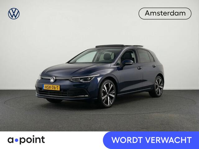 Volkswagen GOLF 1.5 eHybrid Life Edition 204 pk Automaat (DSG) | Verlengde garantie | Navigatie via App | Panoramadak | Parkeersensoren (Park assist) | Achteruitrijcamera |