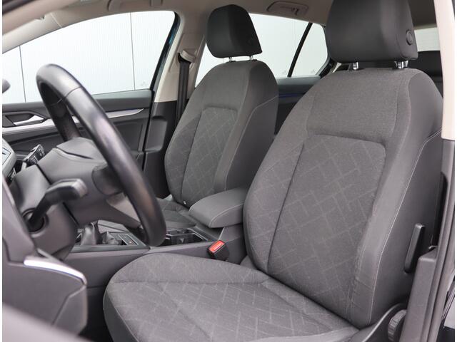 Volkswagen GOLF 1.5 TSI Life | Stoel/stuurverwarming | Keyless | Camera