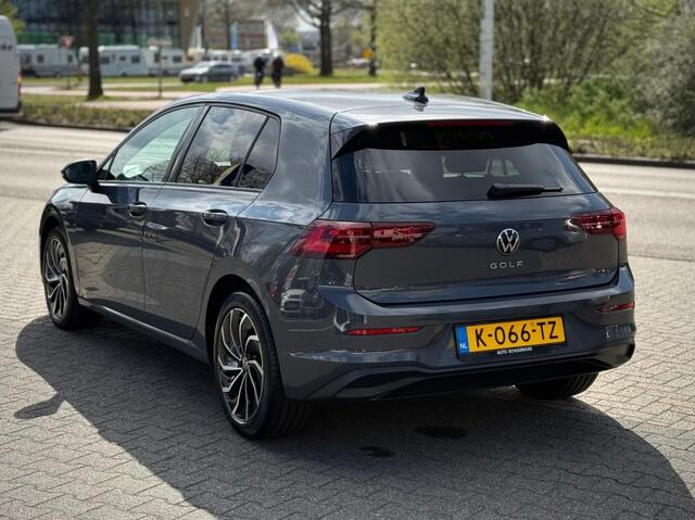 Volkswagen GOLF 1.5 96KW PANO NAVI IQ-LIGHT STUUR/STOEL VERW.