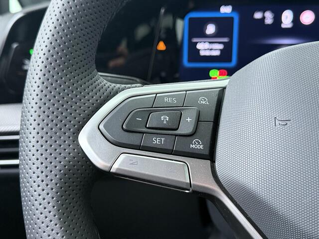 Volkswagen GOLF Variant R-Line-Edition 1.5 eTSI 85 kW / 116 pk Variant 7 v ersn. DSG | LED Matrix | Assistance Plus pakket |