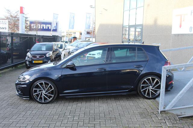Volkswagen GOLF 2.0 TSI 4Motion R Performance Akrapovic/Panoramadak/Navigatie/Achteruitrijcamera/Dynaudio/Stoelverwarming/Lederen bekleding/Keyless/Adaptive cruisecontrol/Led koplampen