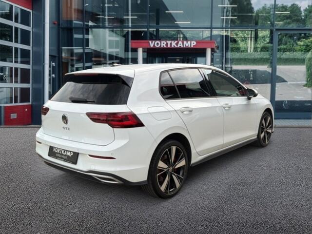 Volkswagen GOLF 1.4 TSI GTE CAMERA/ACC/IQ-LIGHTS/STOEL+STUURVERW/NAVI/CARPLAY