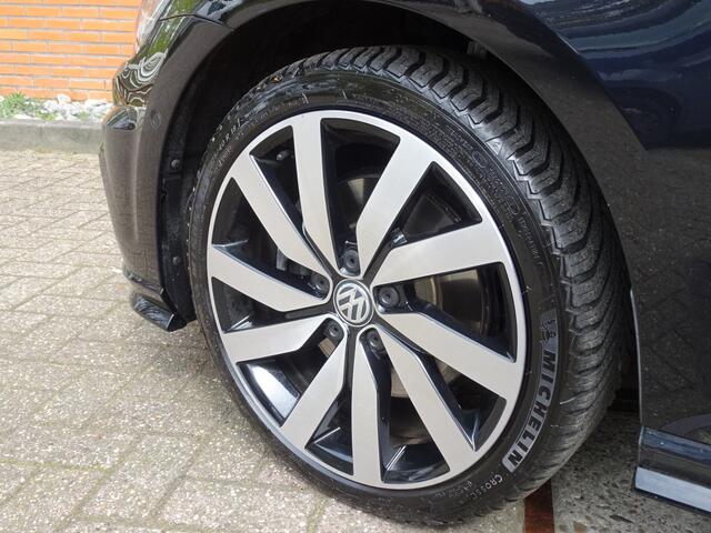 Volkswagen GOLF 1.5 TSI DSG 150pk Highl.Bns.R-Line *Schuifdak/Leer/Trekhaak/Deal