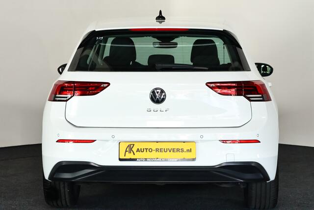 Volkswagen GOLF 1.0 TSI Style / LED / CarPlay / 17 inch