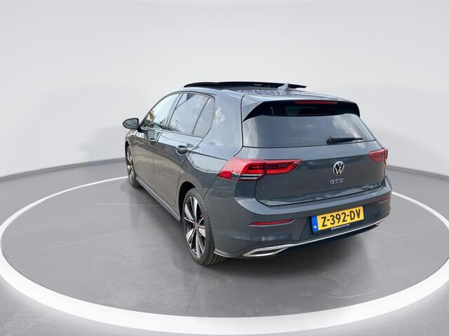 Volkswagen GOLF 1.4 eHybrid 180kW/245PK DSG GTE · Panoramadak · Apple/Android Car Play · Navigatie · Stoelverwarming ·