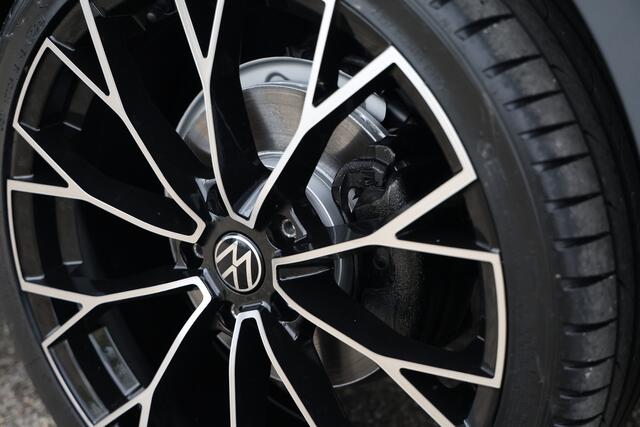 Volkswagen GOLF 1.5 TSI 150pk Goal Edition 5drs Trekh|Stuurvw|Cam|ACC|Logo verlicht