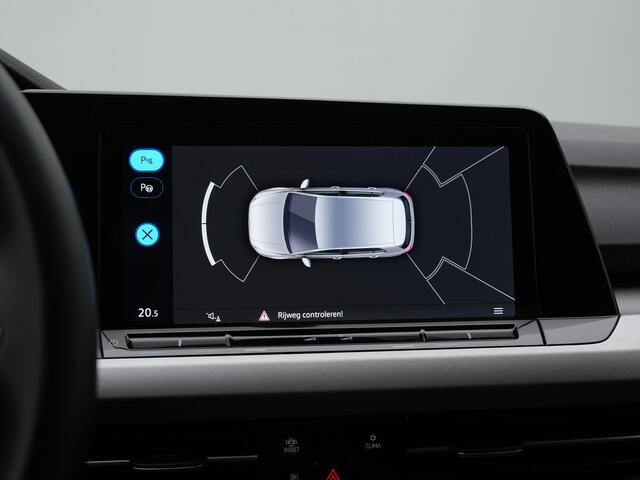 Volkswagen GOLF 1.5 TSI 130 pk Life | Geheugen-/massagestoel | Adaptive Cruise | Navigatie | Side Assist | Carplay | Keyless Entry