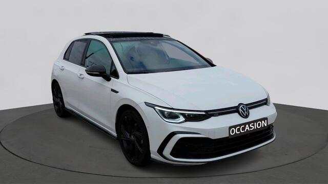 Volkswagen GOLF 1.5 eTSI 130pk DSG R-Line Business | Black Style | Panoramadak | 18" |