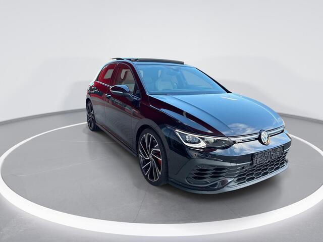 Volkswagen GOLF 2.0 TSI 300pk DSG GTI Clubsport · Panoramadak · Leder Vienna · Camera · Harman & Kardon · Stuur- & Stoelverwarming & Stoelverkoeling · Elek. Stoel + Geheugen · Dodehoeksensoren ·