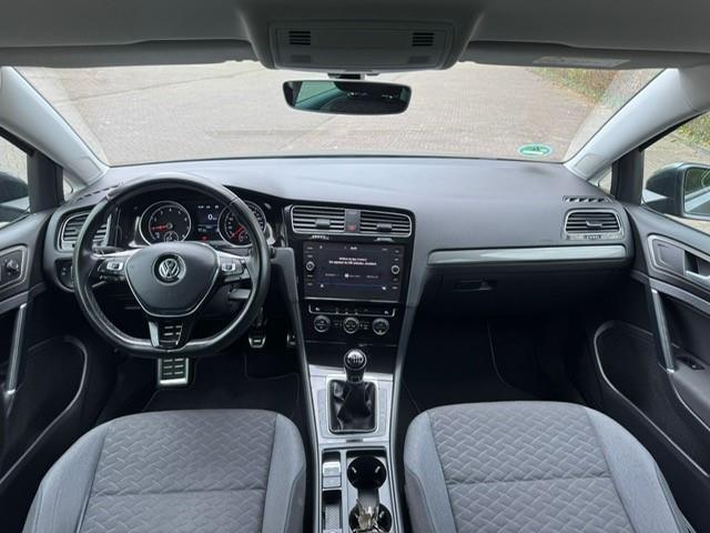 Volkswagen GOLF 1.0TSI Join Comfortline/Acarplay/Navi/Camera/Acruise/Led/Garantie