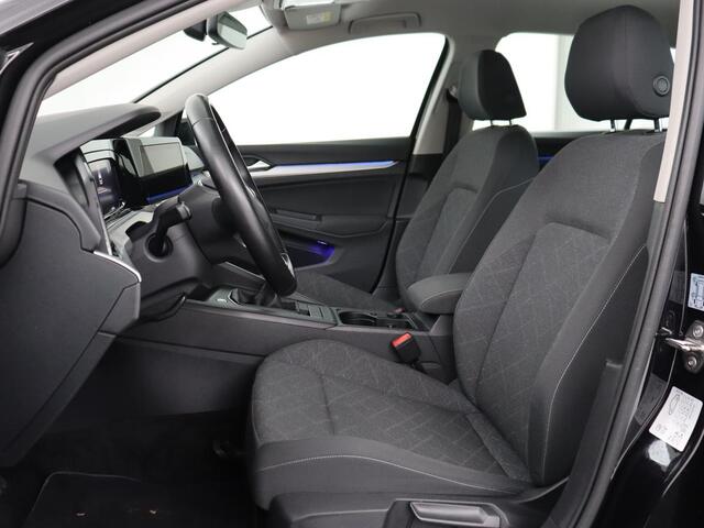 Volkswagen GOLF 1.0 TSI Life | Carplay | Navigatie | Adaptive cruise | Full LED | Digital Cockpit | Sfeerverlichting | Climate control | Bluetooth | Parkeerhulp