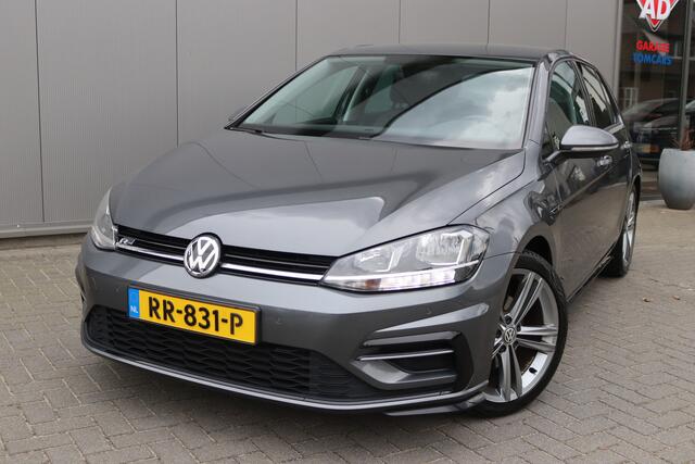 Volkswagen GOLF 1.5 TSI 150PK Highline Business R Navigatie/Camera/Stoelverwarming/Adaptive-cruisecontrol