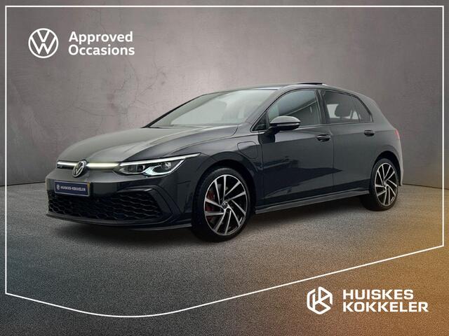 Volkswagen GOLF GTE 1.4 TSI eHybrid 245pk DSG Automaat Panoramadak, Adaptive cruise control, Navigatie, Stoelverwarming, Head up display, Achteruitrijcamera