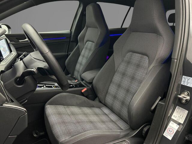 Volkswagen GOLF GTE 1.4 TSI eHybrid 245pk DSG Automaat Panoramadak, Adaptive cruise control, Navigatie, Stoelverwarming, Head up display, Achteruitrijcamera