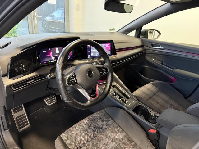 Volkswagen GOLF 8 GTI 2.0 TSI