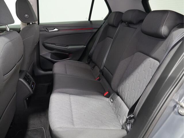 Volkswagen GOLF 1.5 eHybrid 204pk Life Edition Camera Navigatie 17"velgen Android/Carplay Acc 110