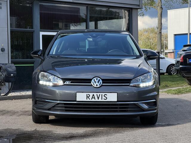 Volkswagen GOLF 1.0 TSI IQ.DRIVE | Adaptief Cruise | Autom. Trekhaak | PDC