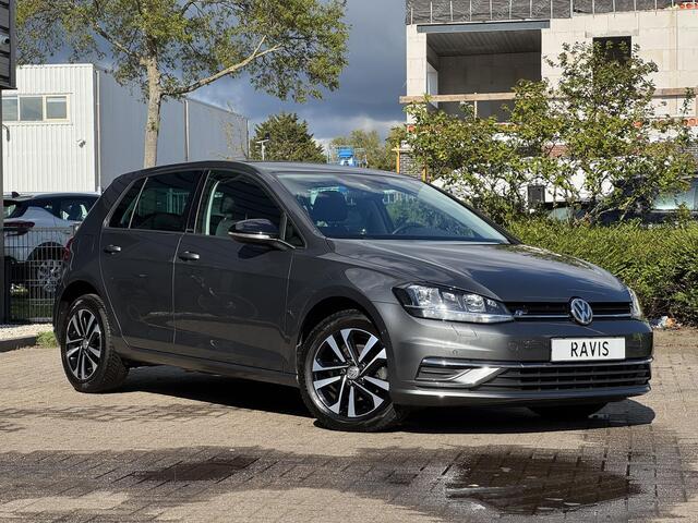 Volkswagen GOLF 1.0 TSI IQ.DRIVE | Adaptief Cruise | Autom. Trekhaak | PDC