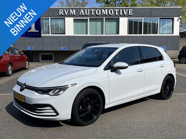 Volkswagen GOLF 1.0 eTSI Life Business AUTOMAAT| ADAPTIVE CRUISE CONTROL| STOEL+ STUURVERWARMING| APPLE CARPLAY/ ANDROID AUTO| 18 INCH HOOGLANS ZWARTE VELGEN| BTW| RIJKLAAPRIJS INCL. 12 MND BOVAG GARANTIE