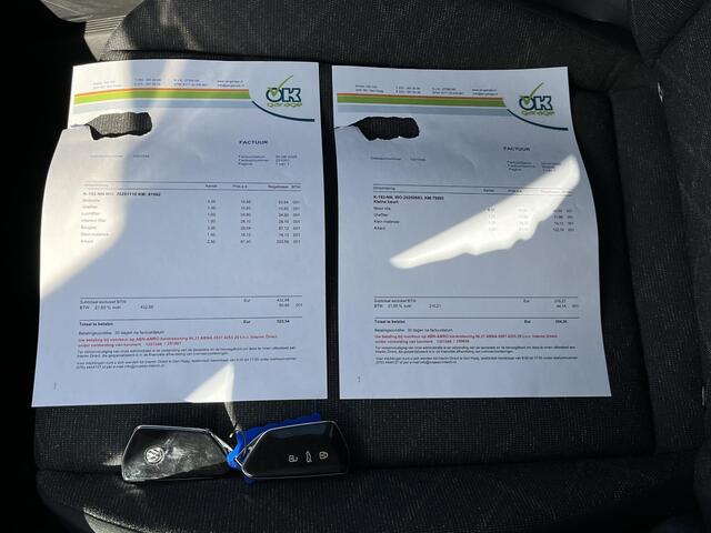 Volkswagen GOLF 1.0 eTSI Life Business AUTOMAAT| ADAPTIVE CRUISE CONTROL| STOEL+ STUURVERWARMING| APPLE CARPLAY/ ANDROID AUTO| 18 INCH HOOGLANS ZWARTE VELGEN| BTW| RIJKLAAPRIJS INCL. 12 MND BOVAG GARANTIE