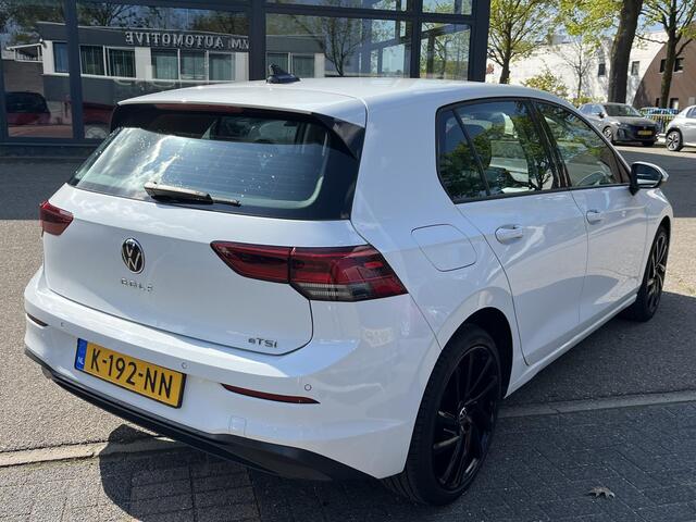 Volkswagen GOLF 1.0 eTSI Life Business AUTOMAAT| ADAPTIVE CRUISE CONTROL| STOEL+ STUURVERWARMING| APPLE CARPLAY/ ANDROID AUTO| 18 INCH HOOGLANS ZWARTE VELGEN| BTW| RIJKLAAPRIJS INCL. 12 MND BOVAG GARANTIE