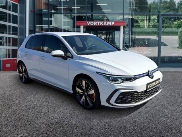 Volkswagen GOLF 1.4 TSI GTE LED/PDC/ACC/STOEL+STUURVERW/NAVI/CARPLAY