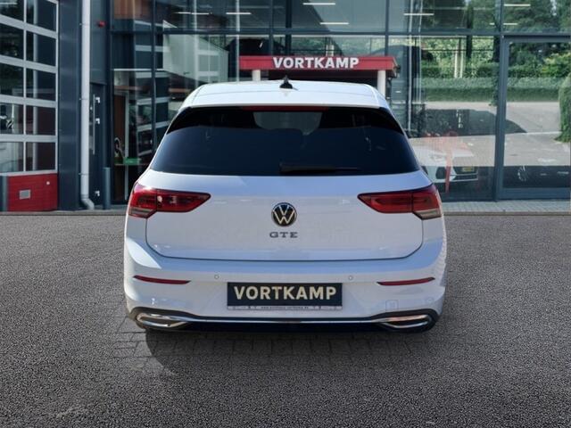 Volkswagen GOLF 1.4 TSI GTE LED/PDC/ACC/STOEL+STUURVERW/NAVI/CARPLAY