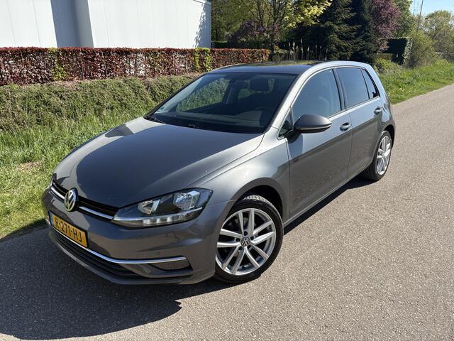 Volkswagen GOLF 1.4 TSI Highline Business R / AUTOMAAT / NAVI / CARPLAY / 93dkm!
