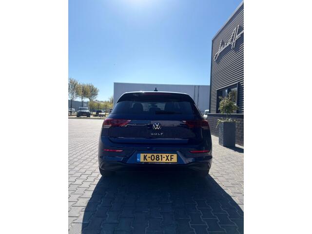 Volkswagen GOLF 1.0 TSI Life LED! NAVI! DEALER ONDERHOUDEN!
