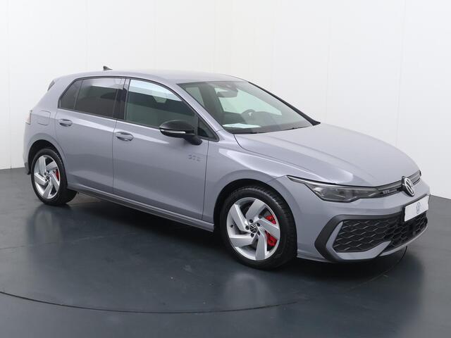 Volkswagen GOLF 1.5 eHybrid GTE | 272 PK | SoH 97% | Head-up display | Adaptive cruise control | Climate control |