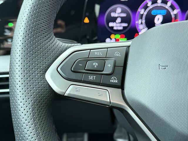 Volkswagen GOLF 1.5 eHybrid GTE | 272 PK | SoH 97% | Head-up display | Adaptive cruise control | Climate control |