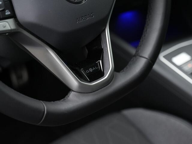 Volkswagen GOLF 1.5 eTSI 150 pk DSG Life Goal Edition | Trekhaak | IQ Light | Achteruitrijcamera | Adaptive Cruise | Stuur-/stoelverwarming