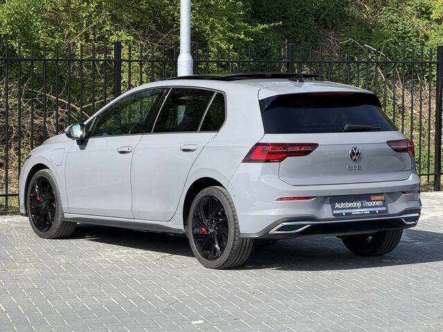 Volkswagen GOLF 1.4 eHybrid GTE | Trekhaak | HUD | Pano