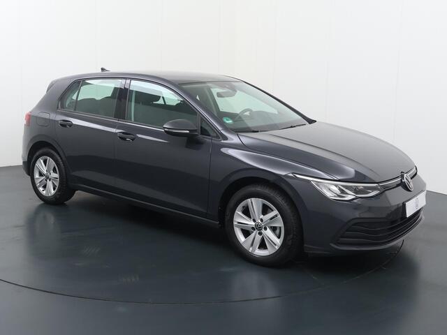Volkswagen GOLF 1.0 TSI Life | 110 PK | Trekhaak | Adaptive cruise control | Apple Carplay/Android Auto |