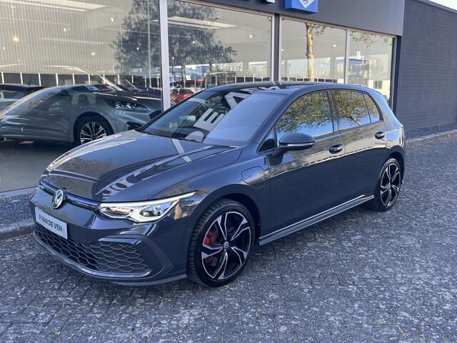 Volkswagen GOLF 1.4 eHybrid GTE 245pk | ACC | Camera | Sfeer | Stuurverwarming |