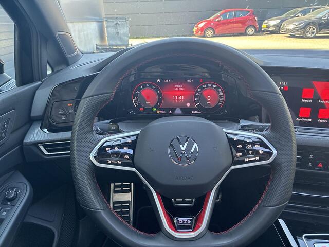 Volkswagen GOLF 2.0 TSI 245pk DSG GTI · Panoramadak · Camera · Sfeerverlichting · Apple/Android Car Play · 18'' Inch ·