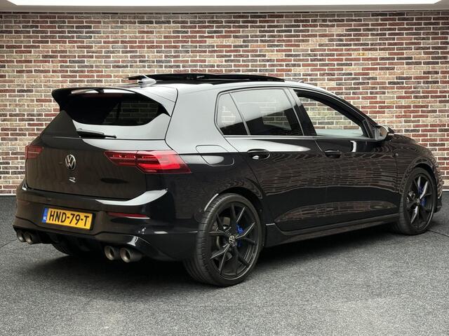 Volkswagen GOLF 2.0 TSI R 4Motion Performance Memory headup Pano Akra