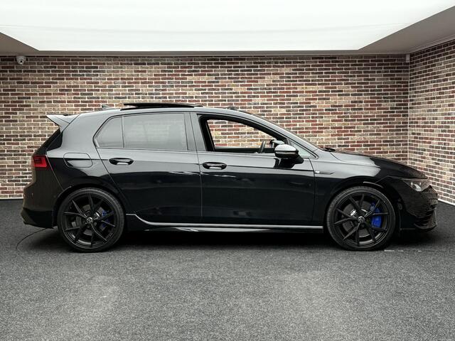 Volkswagen GOLF 2.0 TSI R 4Motion Performance Memory headup Pano Akra