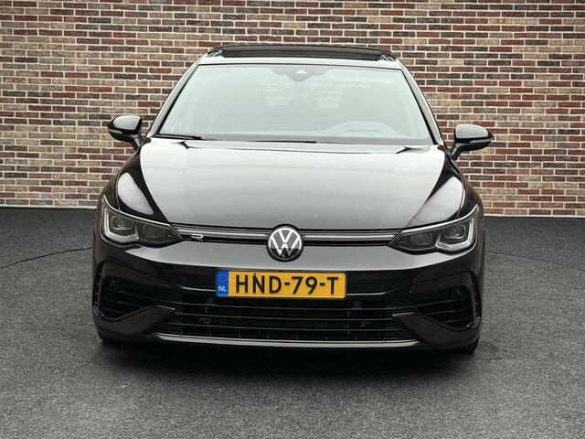 Volkswagen GOLF 2.0 TSI R 4Motion Performance Memory headup Pano Akra