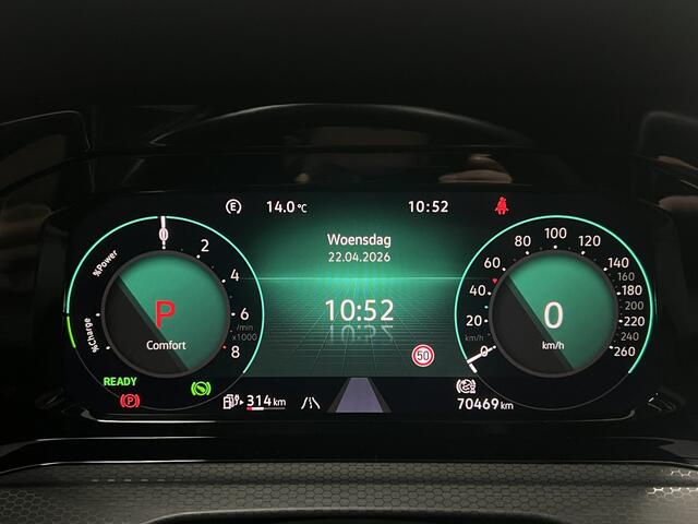 Volkswagen GOLF 1.4 eHybrid GTE | NAVI | ACC | STOEL/-STUURVERWARMING |