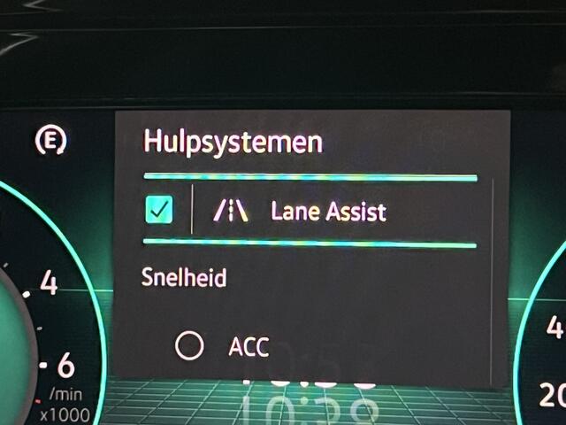 Volkswagen GOLF 1.4 eHybrid GTE | NAVI | ACC | STOEL/-STUURVERWARMING |