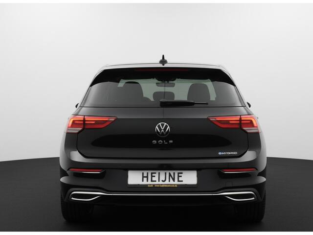 Volkswagen GOLF eHybrid PHEV 204PK DSG STYLE CAMERA/NAVI/STUURVERW.